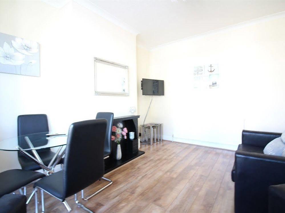 Seventy Eight Apartment Southend-on-Sea Exterior photo